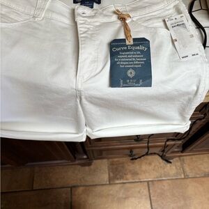 Democracy Bright White Jean Shorts